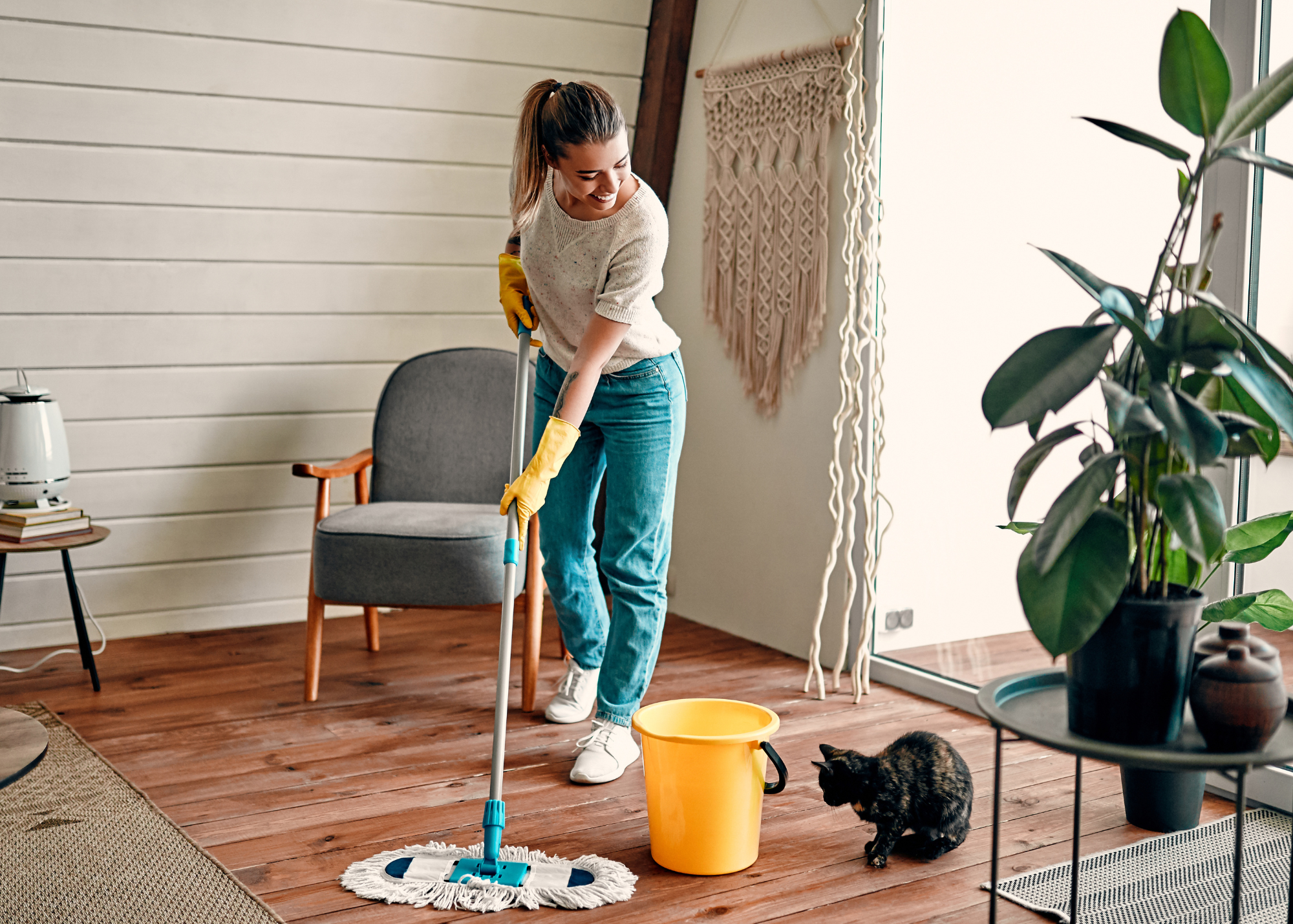 Super Simple Effortless Cleaning Routine: Keep Your Home or Listing Show-Ready Year-Round for Successful Showings